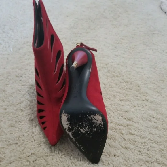 Giuseppe Zanotti Red suede Cage ankle bootie - Picture 6 of 8